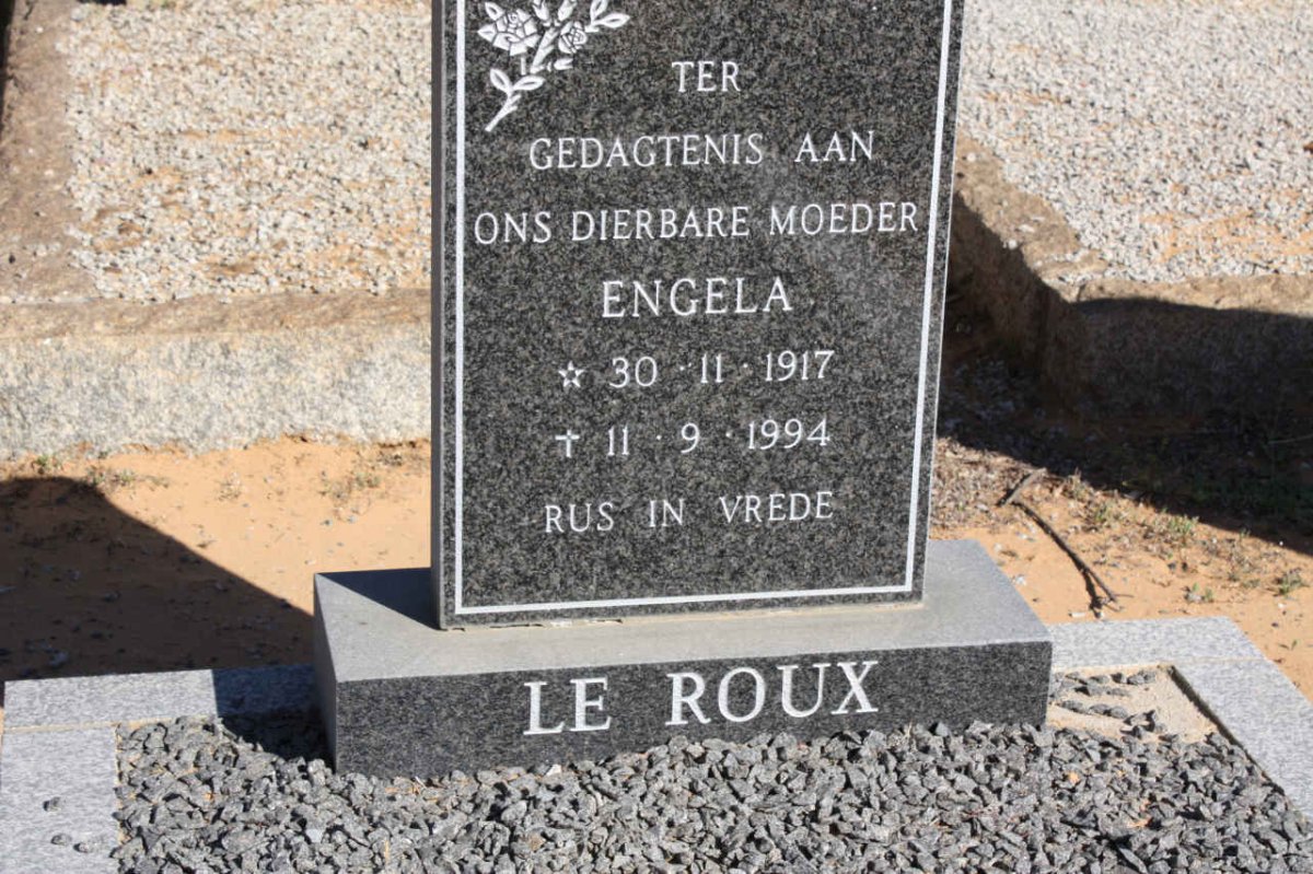 ROUX Engela, le 1917-1994