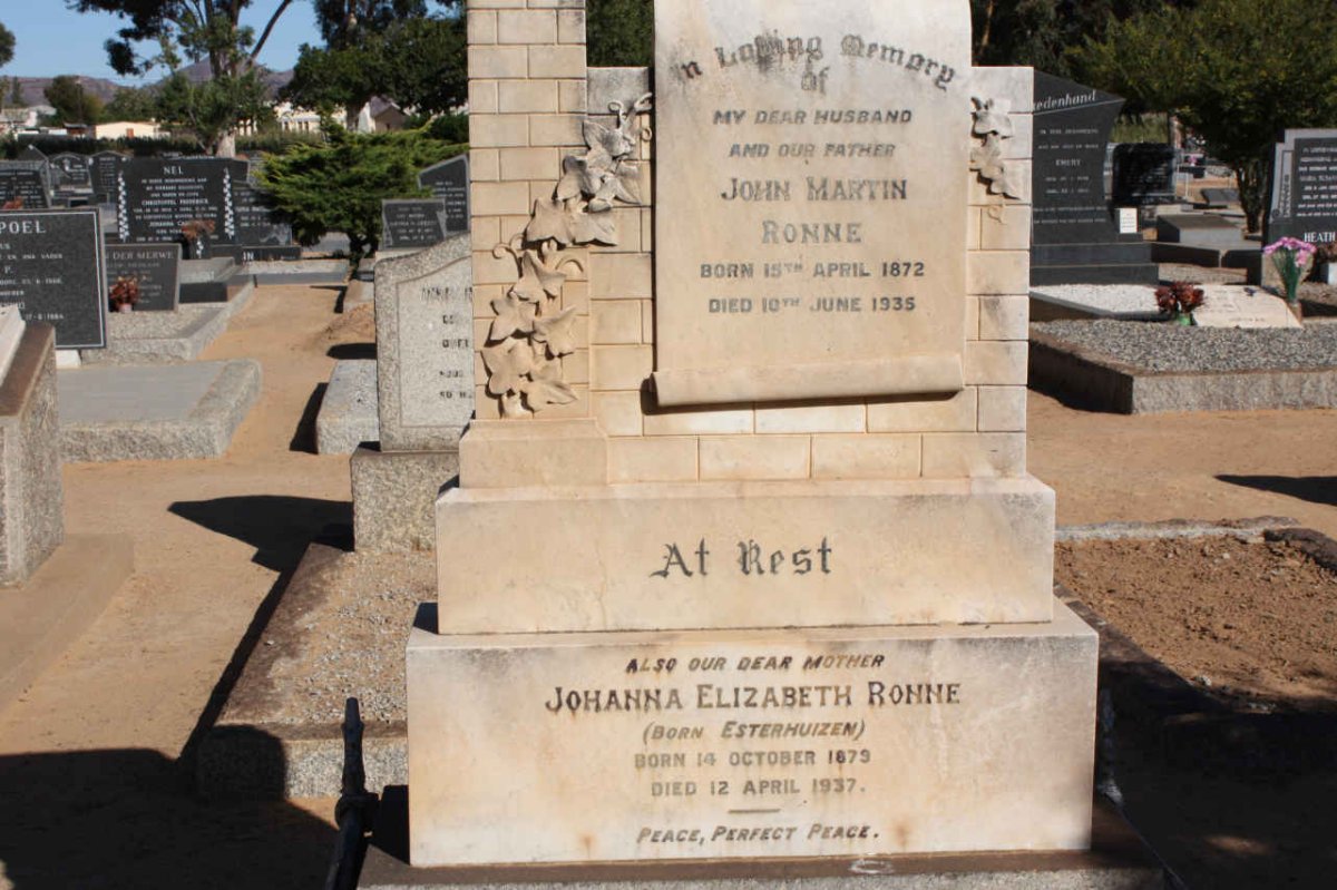 RONNE John Martin 1872-1935 &amp; Johanna Elizabeth ESTERHUIZEN 1879-1937