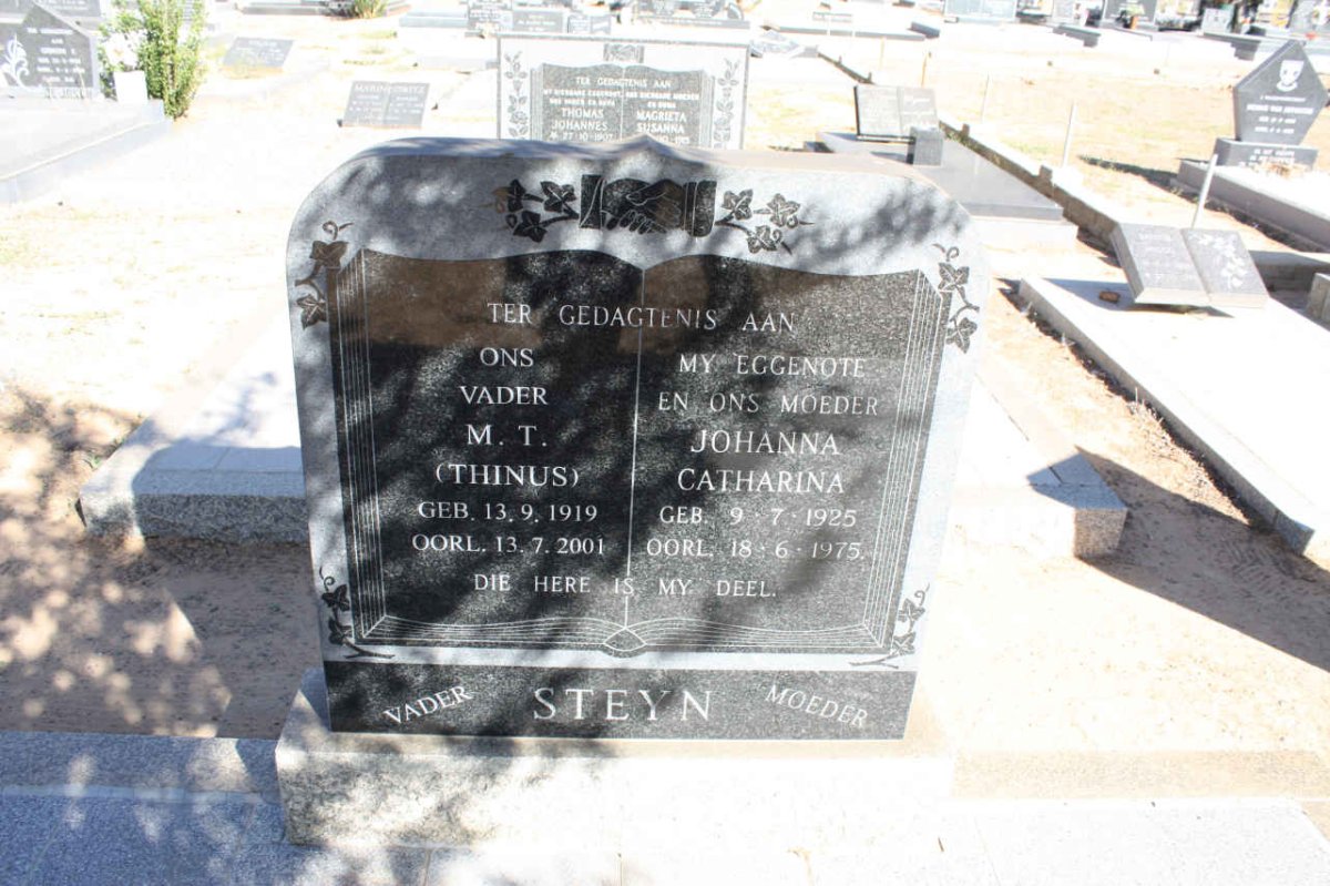 STEYN M. T. 1919-2001 &amp; Johanna Catharina 1925-1975