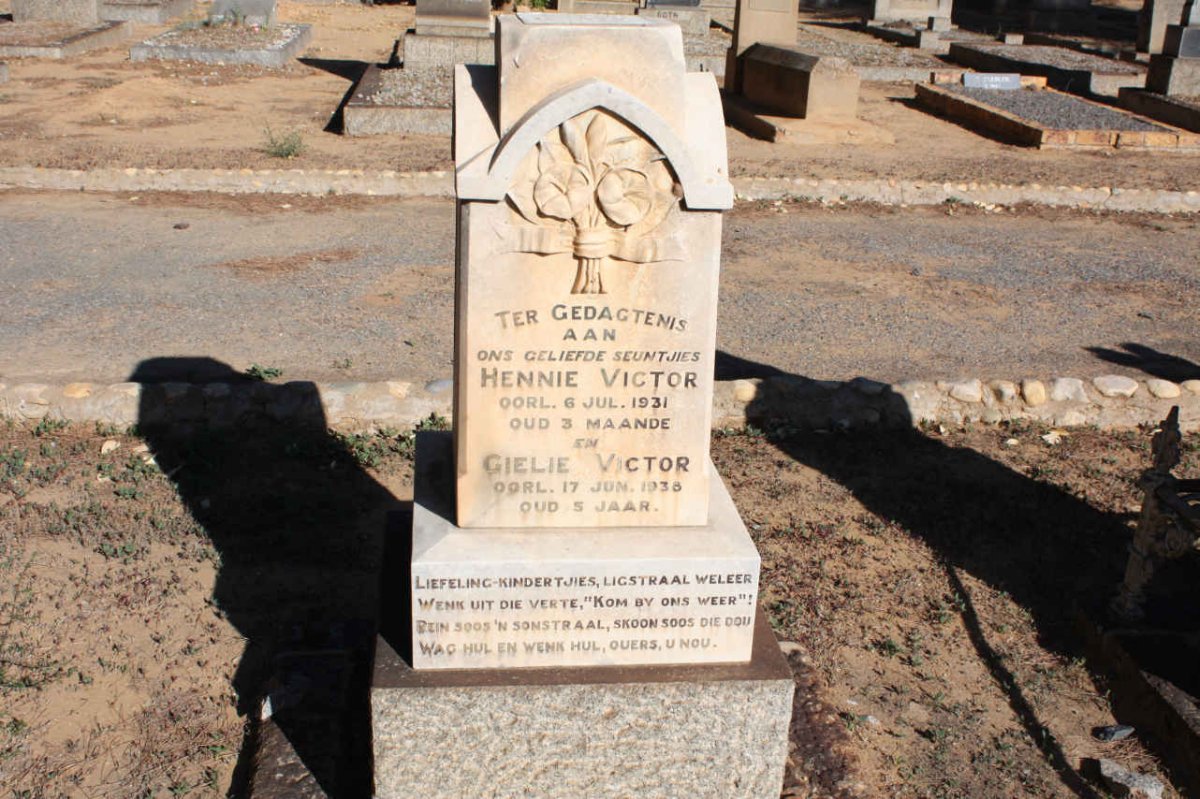 VICTOR Hennie -1931 :: VICTOR Gielie -1938