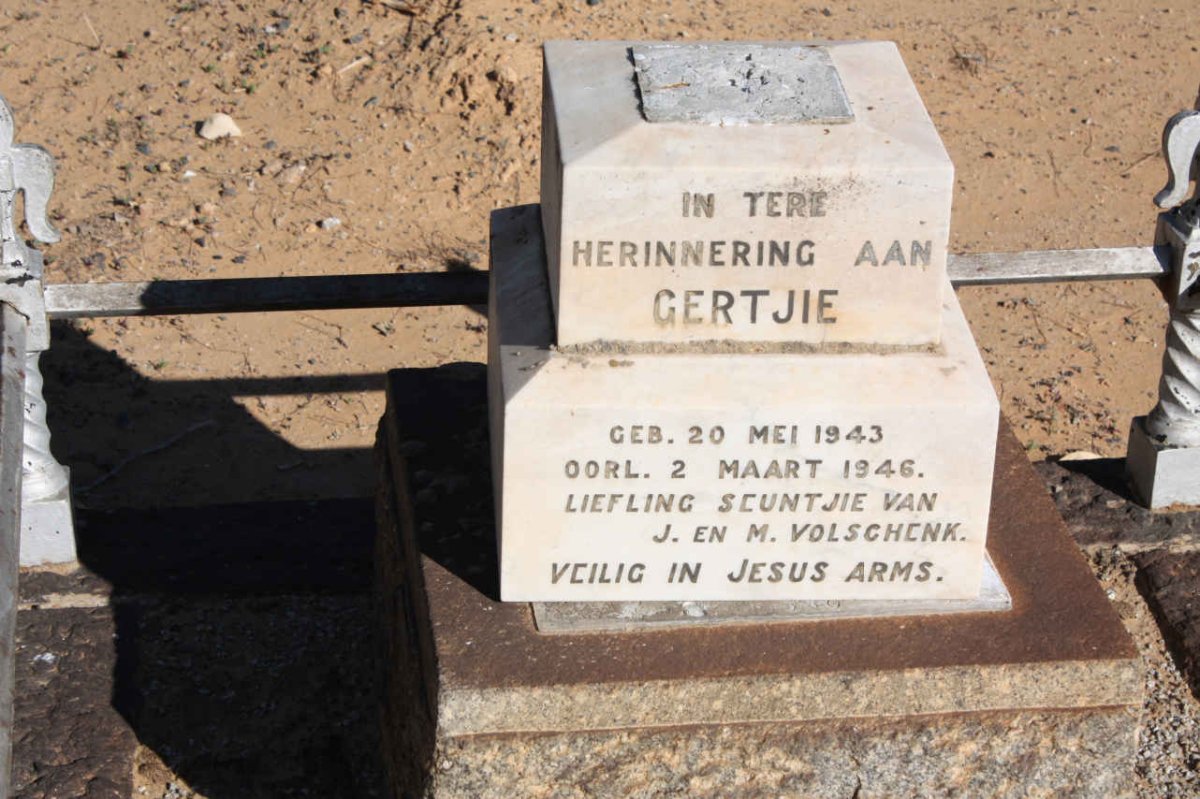 VOLSCHENK Gertjie 1943-1946
