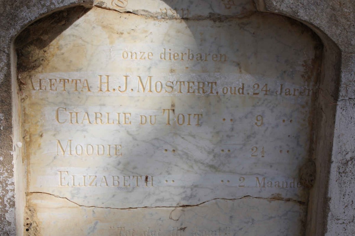 TOIT, du :: MOSTERT