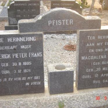 PFISTER Frederick Pieter Frans 1885-1974 &amp; Magdalena Hendria BERGH 1883-1965