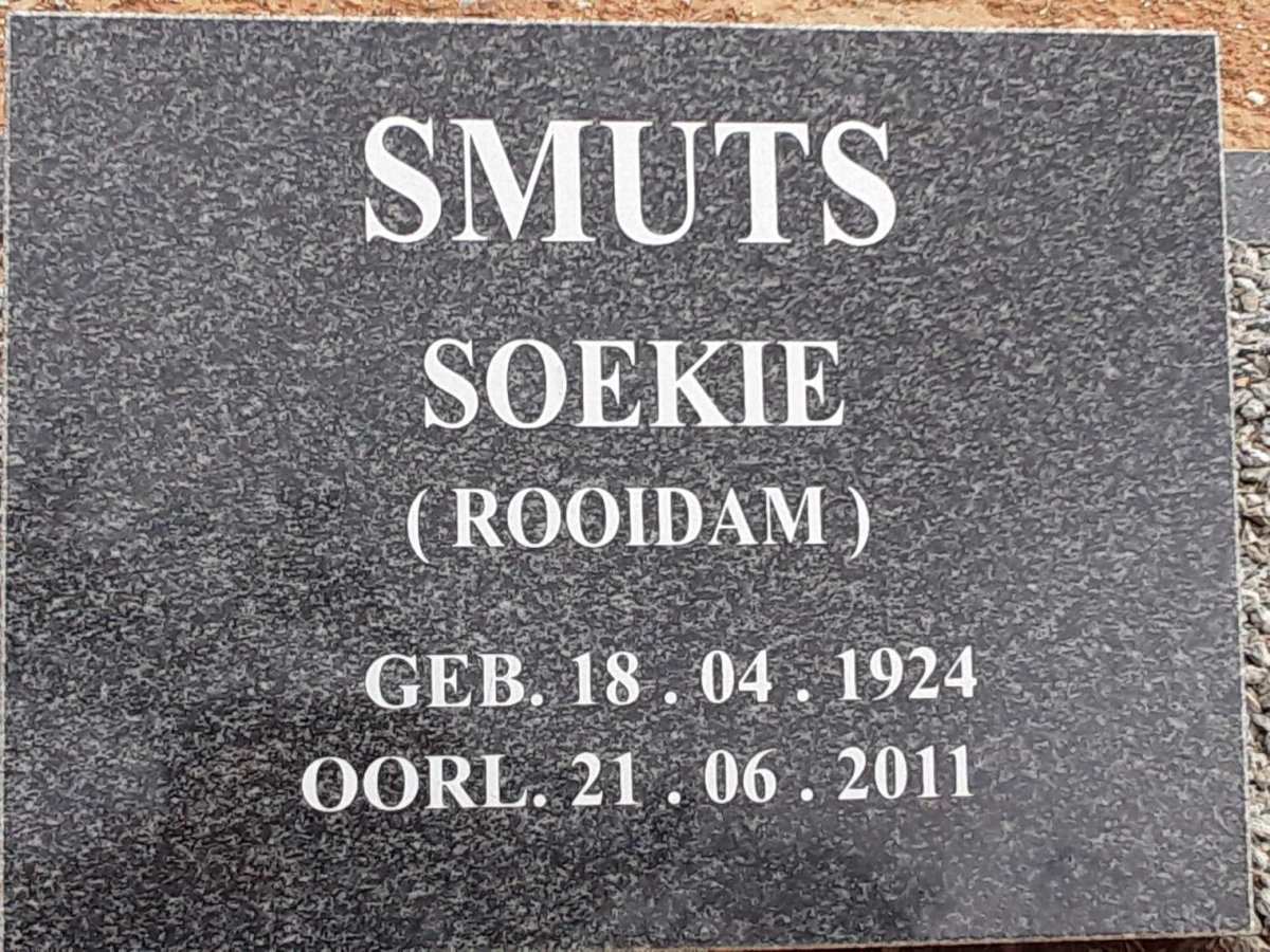 SMUTS Soekie 1924-2011