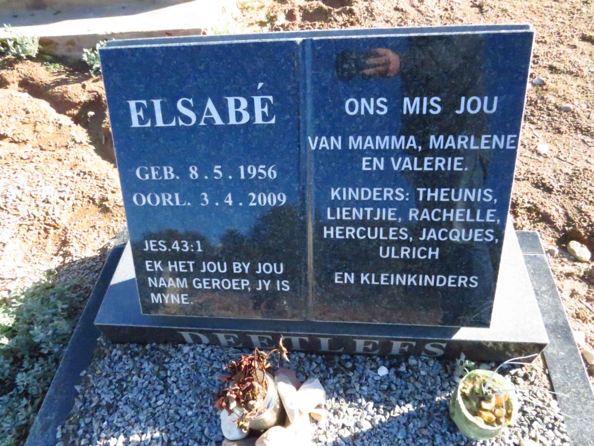 DEETLEFS Elsabe 1956-2009