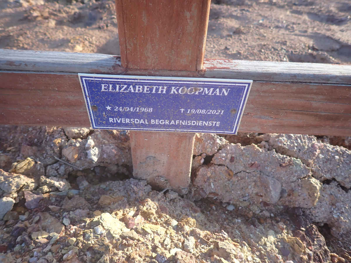 KOOPMAN Elizabeth 1968-2021