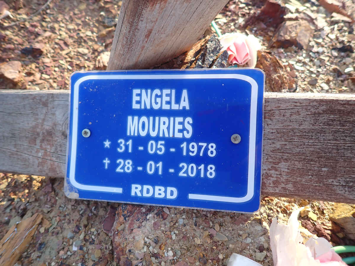 MOURIES Engela 1978-2018