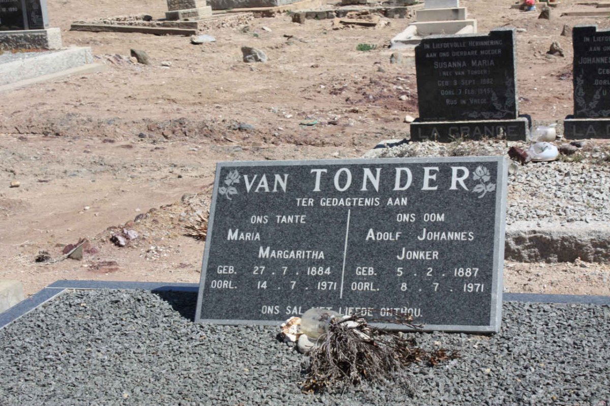TONDER Adolf Johannes Jonker 1887-1971 &amp; Maria Margaritha 1884-1971