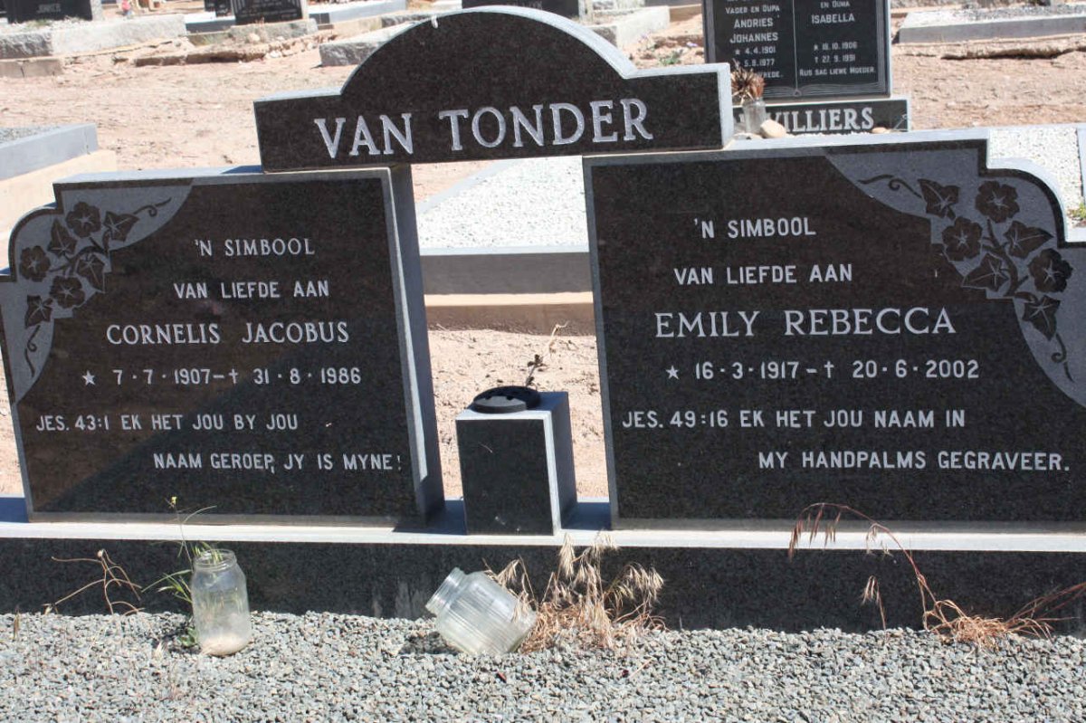 TONDER Cornelis Jacobus, van 1907-1986 &amp; Emily Rebecca 1917-2002