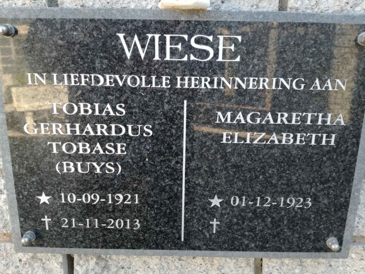 WIESE Tobias Gerhardus Tobase 1921-2013 &amp; Magaretha Elizabeth 1923-