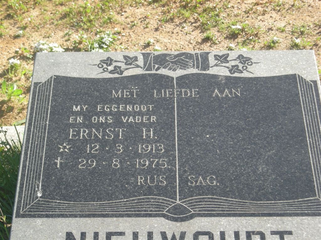 NIEUWOUDT Ernst H. 1913-1975