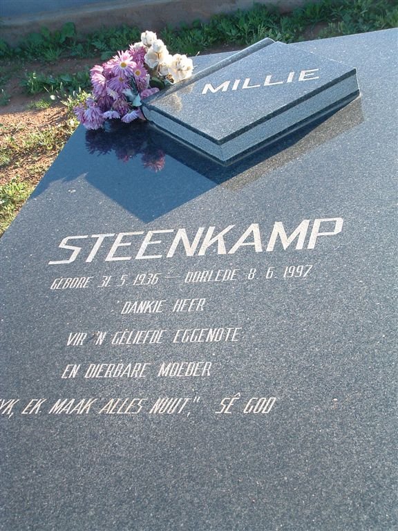 STEENKAMP Millie 1936-1997