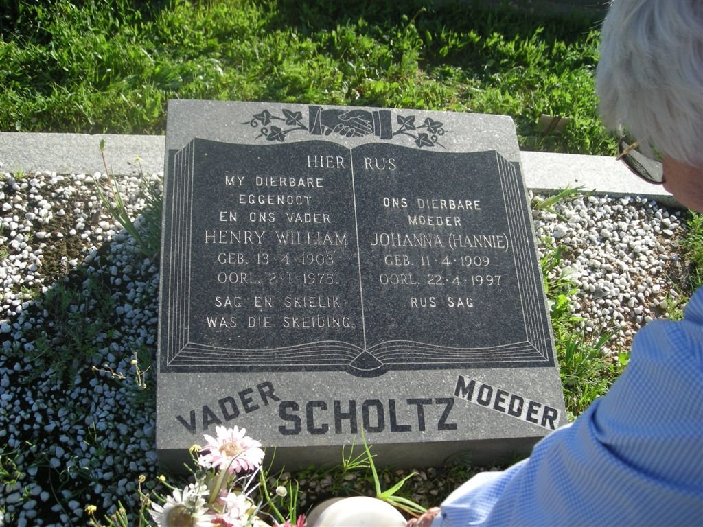 SCHOLTZ Henry Willialm 1903-1975 &amp; Johanna 1909-1997