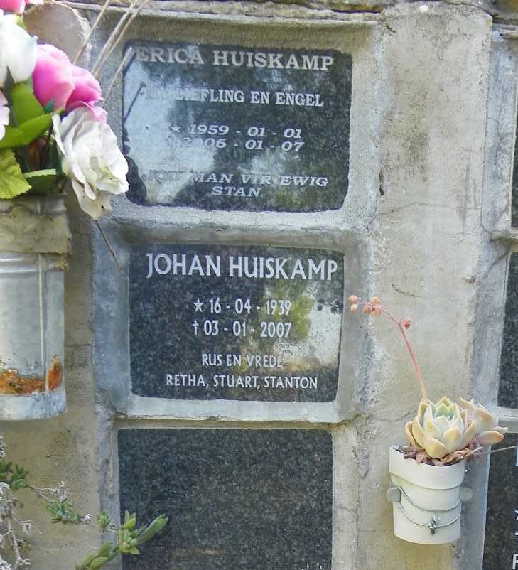 HUISKAMP Johan 1939-2007 :: HUISKAMP Erica 1959-2006