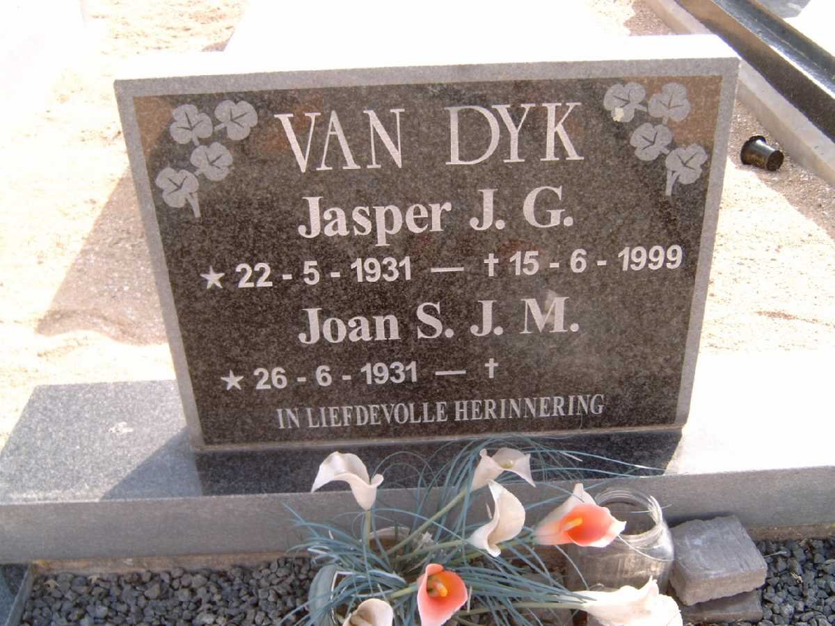 DYK Jasper J.G., van 1931-1999 &amp; Joan S.J.M. 1931-