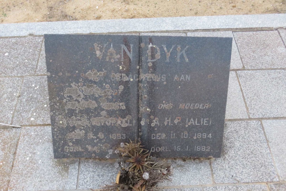 DYK C.J.J., van 1893-1972 &amp; A.H.P. 1894-1982