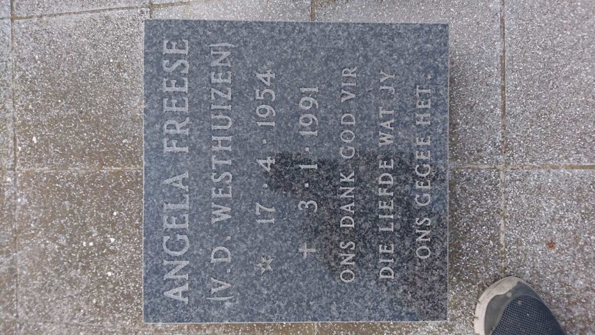 FREESE Angela nee V.D.WESTHUIZEN 1954-1991