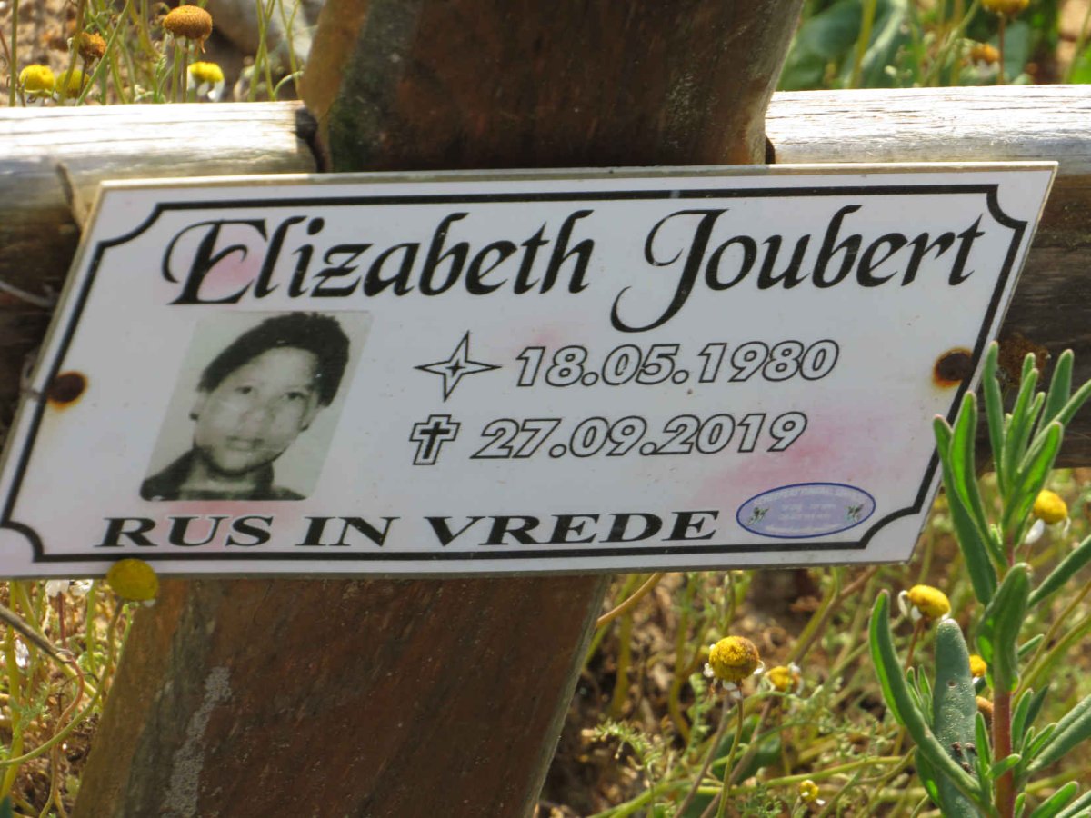 JOUBERT Elizabeth 1980-2019