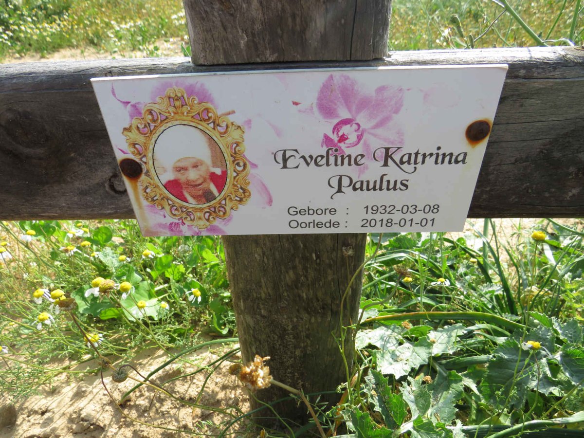 PAULUS Eveline Katrina 1932-2018