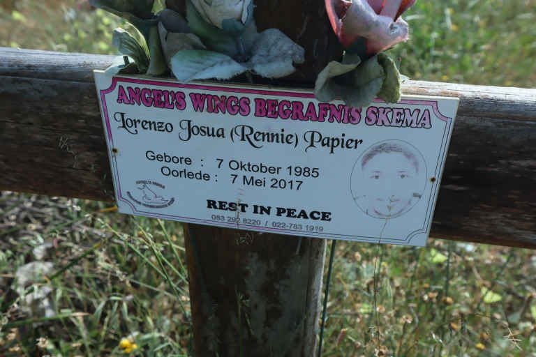PAPIER Lorenso Josua 1985-2017