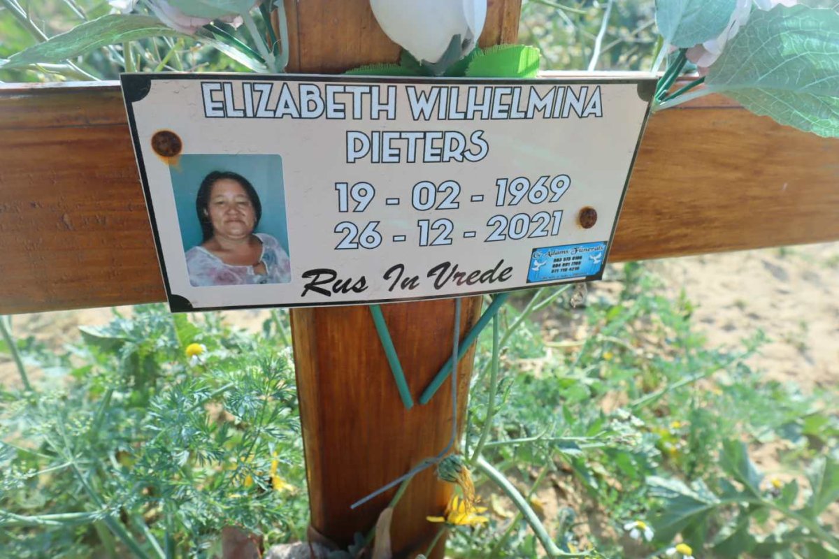 PIETERS Elizabeth Wilhelmina 1969-2021