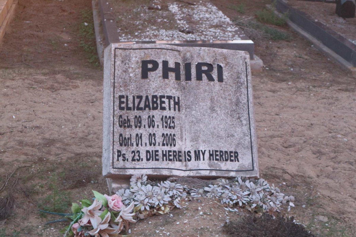 PHIRI Elizabeth 1925-2006