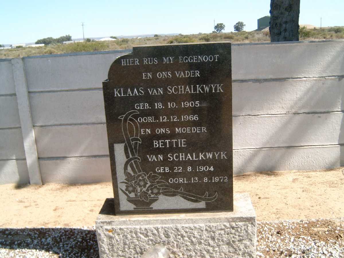 SCHALKWYK Klaas, van 1905-1966 &amp; Bettie 1904-1972