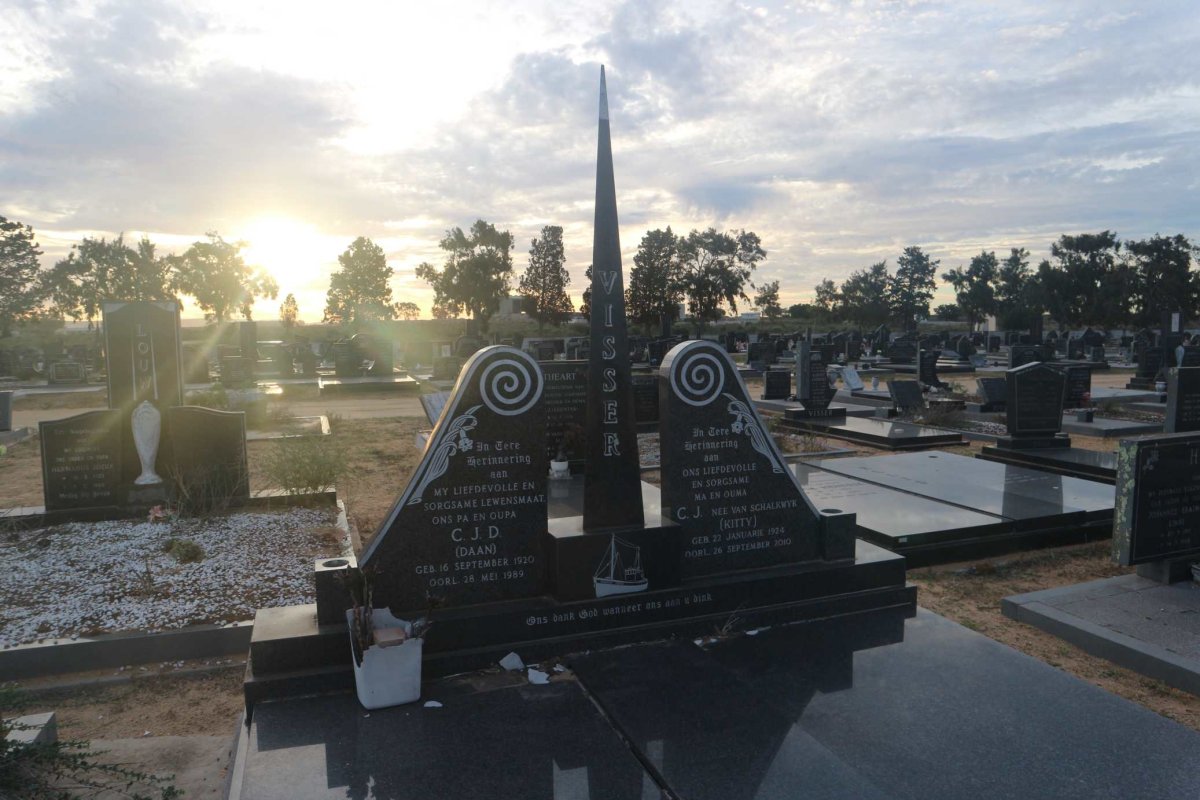 VISSER C.J.D. 1920-1989 &amp; C.J. VAN SCHALKWYK 1924-2010