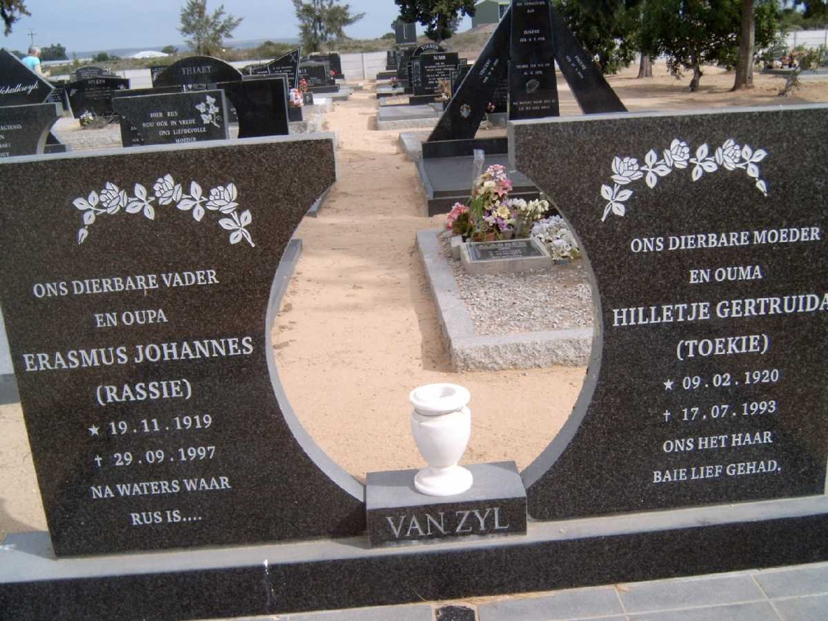 ZYL Erasmus Johannes, van 1919-1997 &amp; Hilletje Gertruida 1920-1993