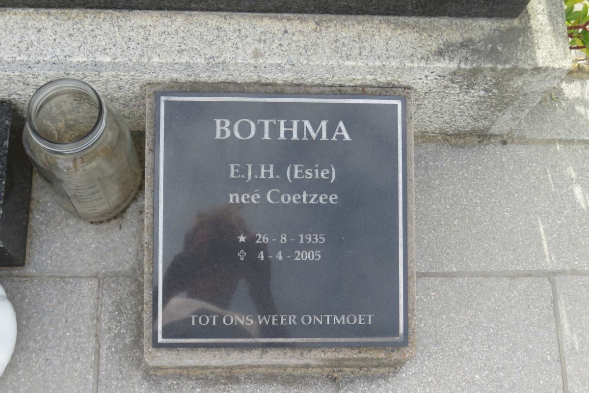 BOTHMA E.J.H. Esie nee COETZEE 1935-2005