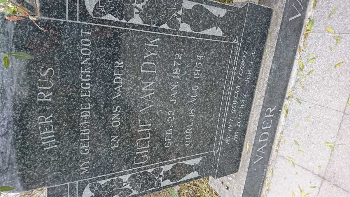 DYK Gielie, van 1872-1954 &amp; Helena Hendrina Johanna EIGELAAR 1879-1960