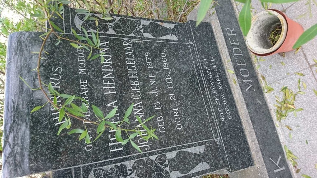 DYK Gielie, van 1872-1954 &amp; Helena Hendrina Johanna EIGELAAR 1879-1960