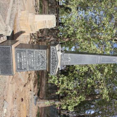 ROUX Abraham Gerhardus, Le 1875-1937 &amp; Antoinette Maria KRIEGLER 1885-1968