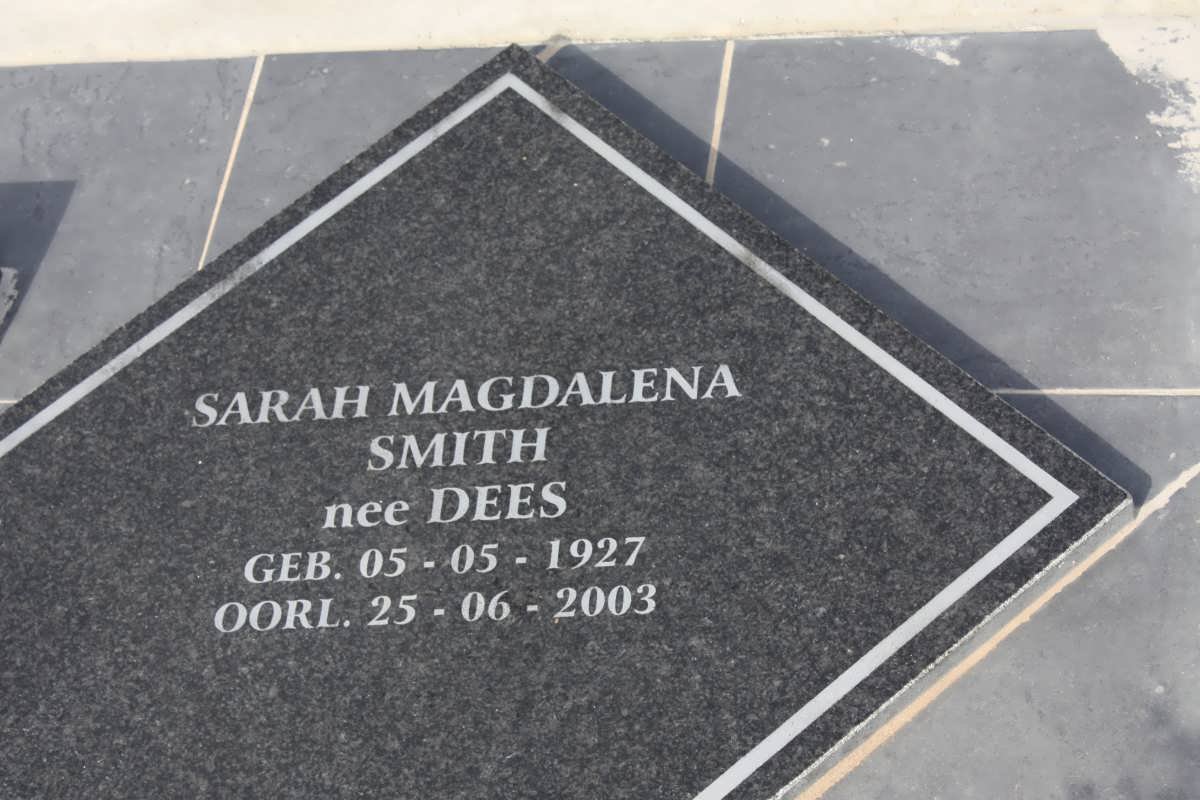 SMITH Oukoos Jacobus Henry Alexander 1924-1983 &amp; Sarah Magdalena DEES 1927-2003