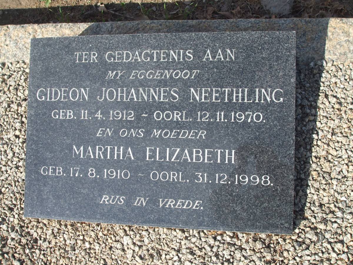 NEETHLING Gideon Johannes 1912-1970 &amp; Martha Elizabeth 1910-1998