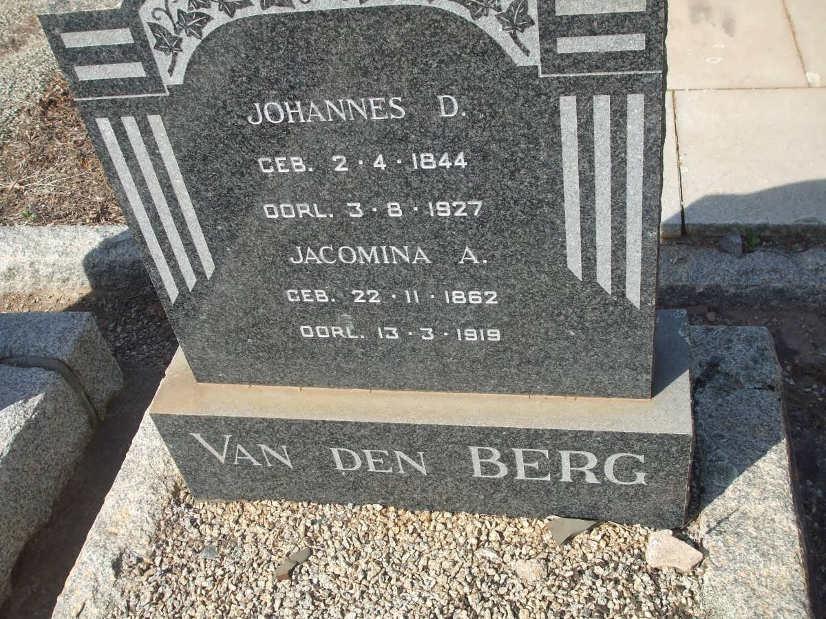 BERG Johannes D., van den 1844-1927 &amp; Jacomina A. 1862-1919