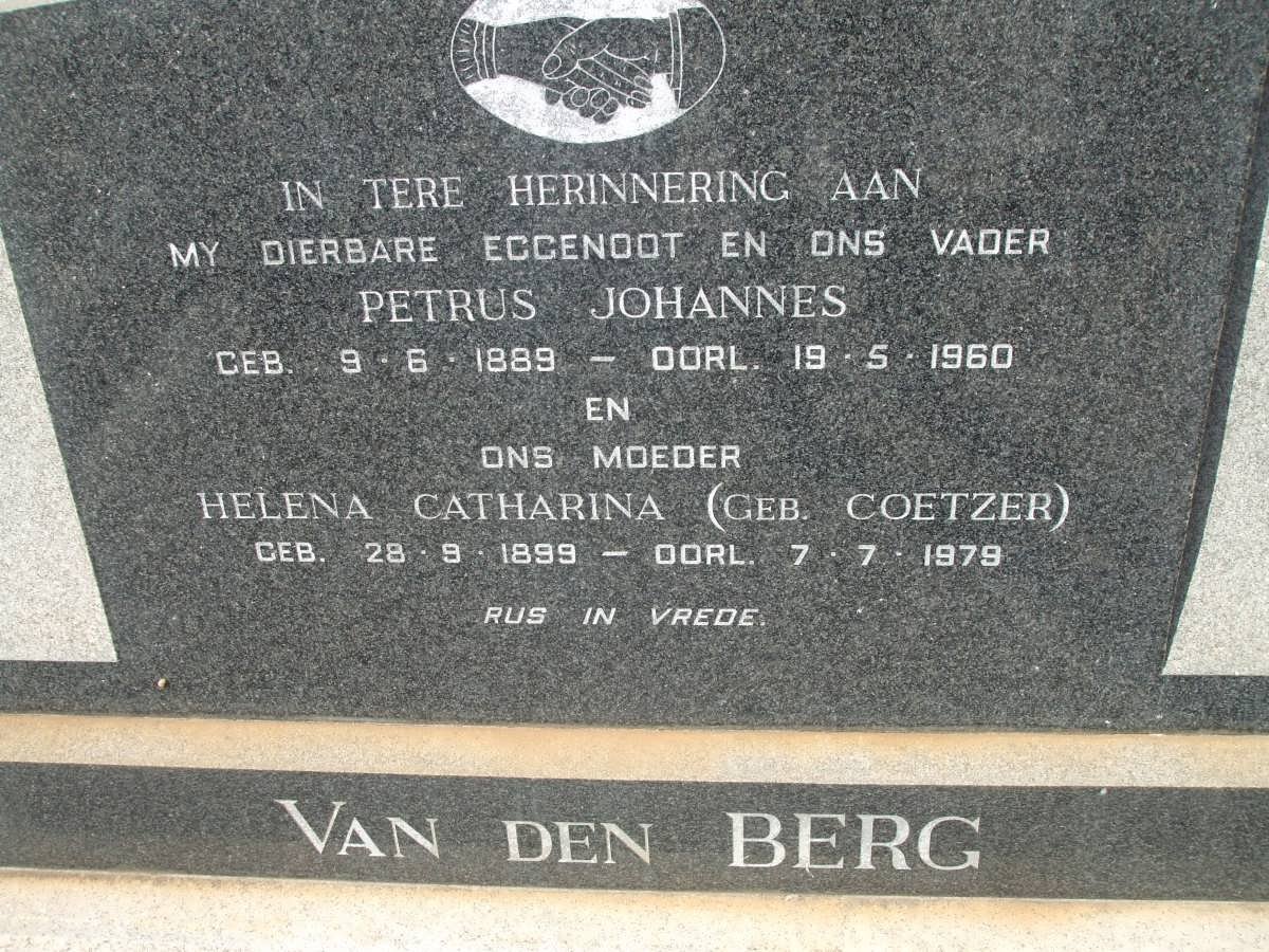 BERG Petrus Johannes. van den 1889-1960 &amp; Helena Catharina COETZER 1899-1979