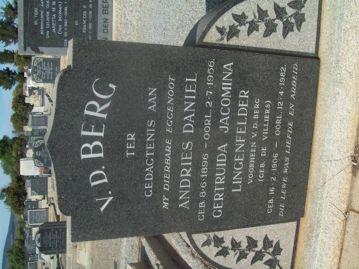 BERG Andries Daniel, v.d. 1896-1956 &amp; Gertruida Jacomina LINGENFELDER voorheen V.D. BERG nee DE VILLIERS 1906-1982