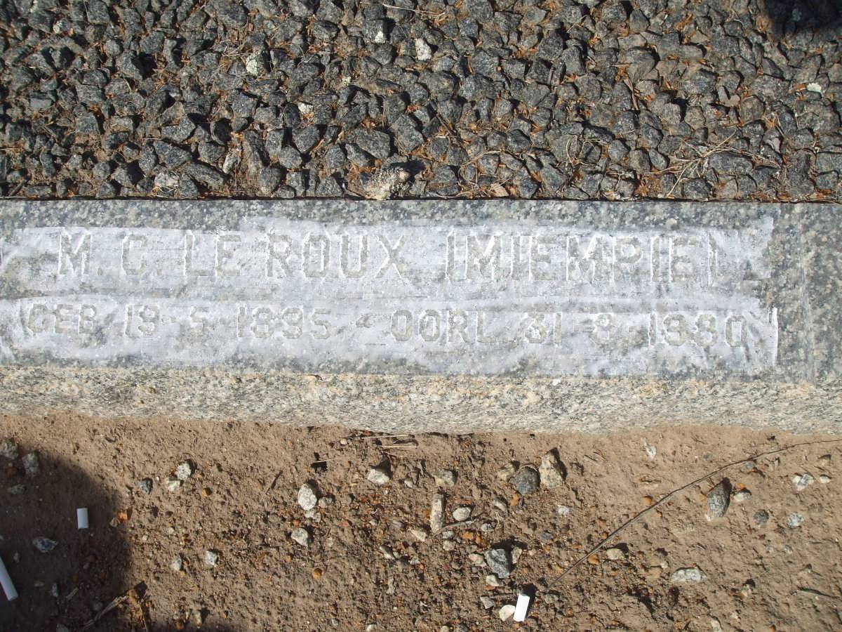 ROUX M.C., Le 1895-1980