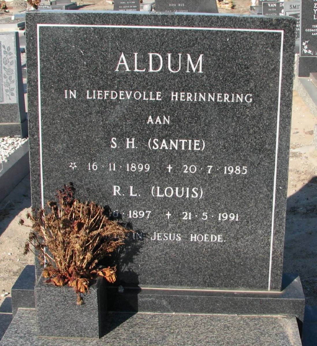 ALDUM R.L. 1897-1991 &amp; S.H. 1899-1985