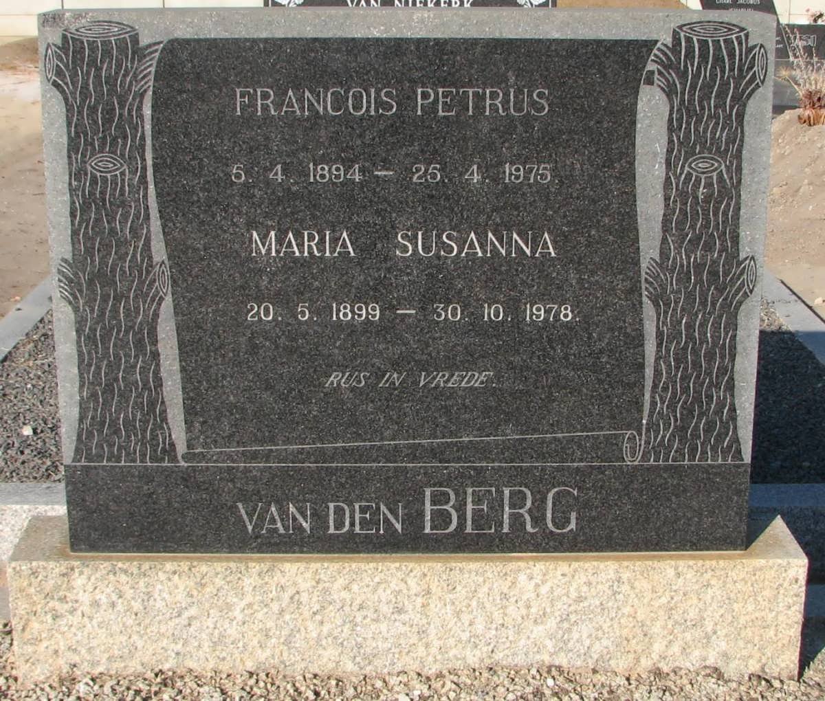 BERG Francois Petrus, van den 1894-1975 &amp; Maria Susanna 1899-1978\