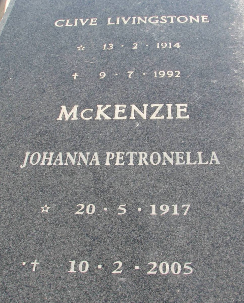 MCKENZIE Clive Livingstone 1914-1992 &amp; Johanna Petronella 1917-2005