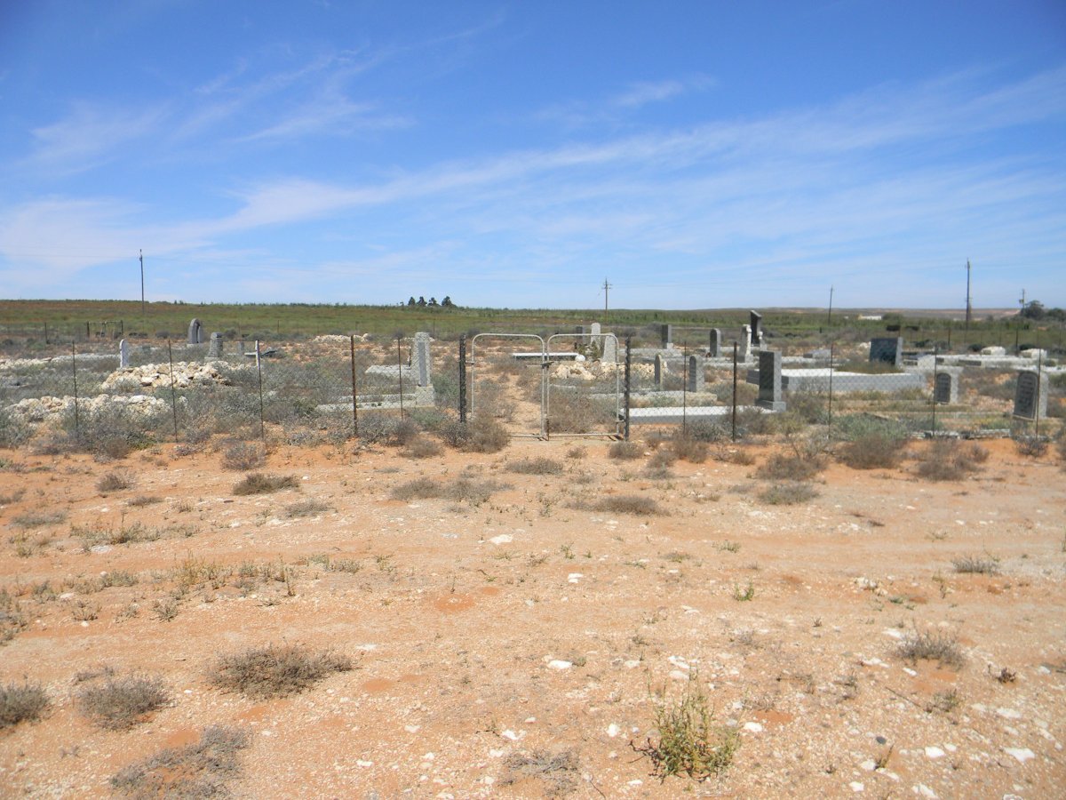 4. Entrance to Vaalkrans cemetery