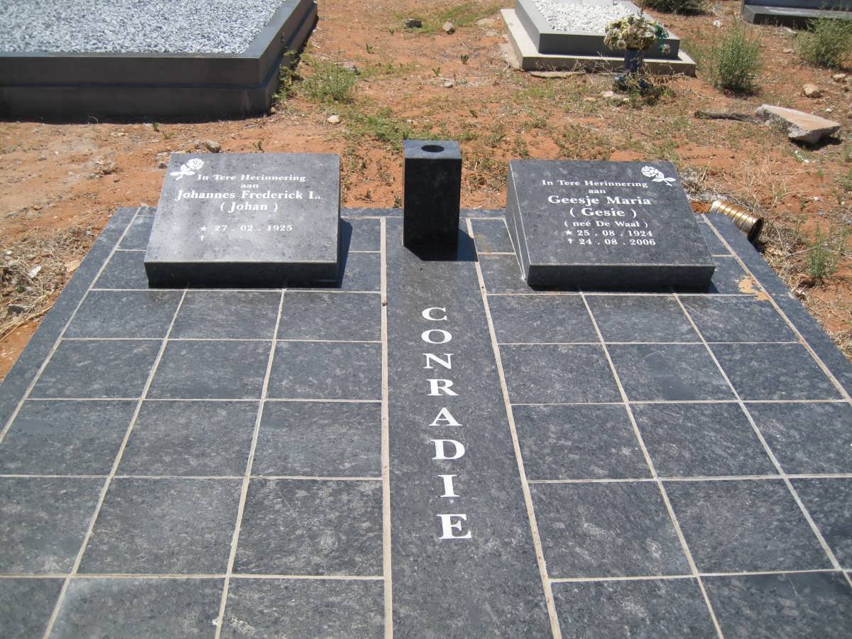 CONRADIE Johannes Frederick L. 1925- &amp; Geesje Maria DE WAAL 1924-2006