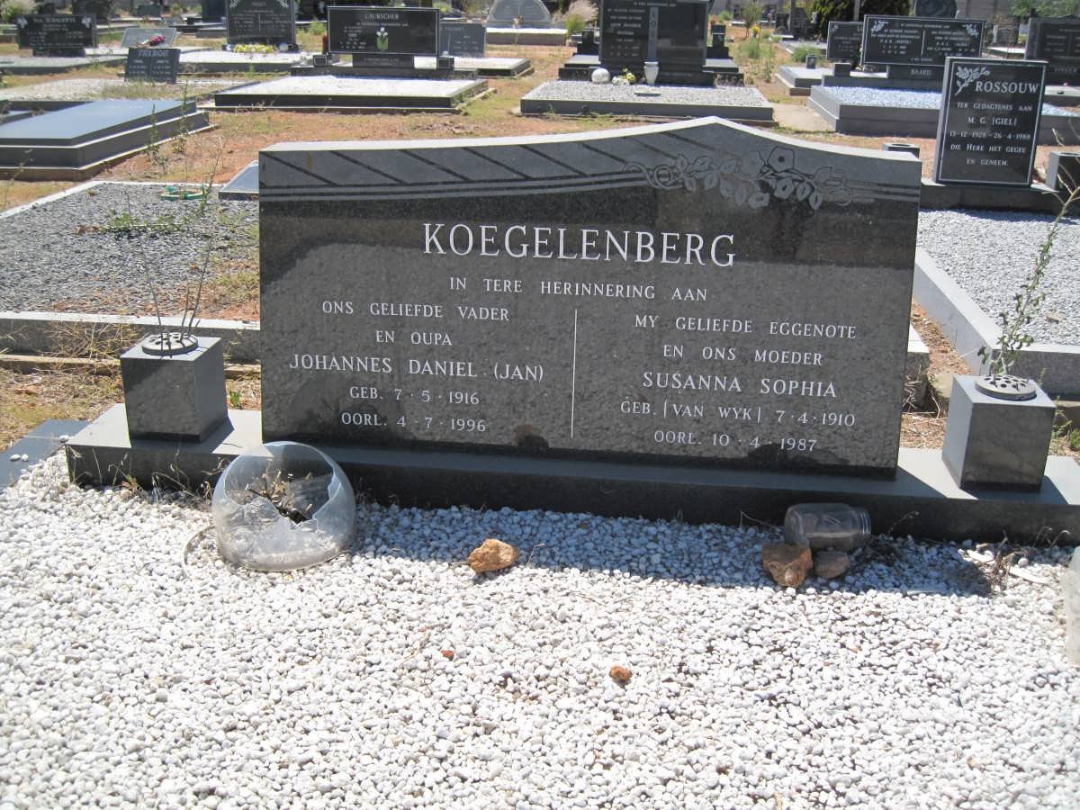 KOEGELENBERG Johannes Daniel 1916-1996 &amp; Susanna Sophia  VAN WYK 1910-1987