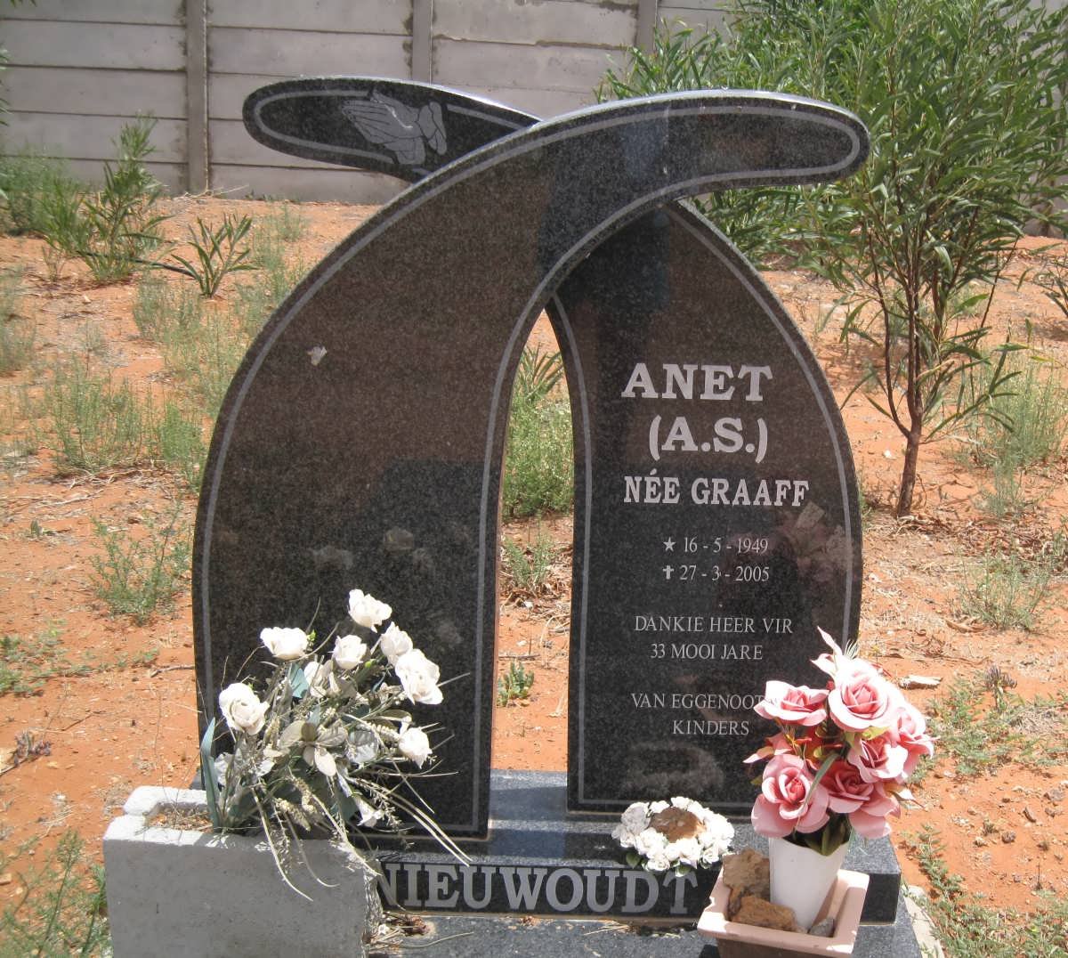 NIEUWOUDT A.S. nee GRAAFF 1949-2005