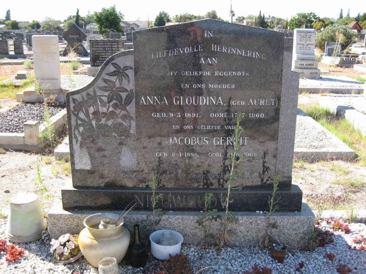 NIEUWOUDT Jacobus Gerrit 1888-1965 &amp; Anna Gloudina  AURET 1891-1960