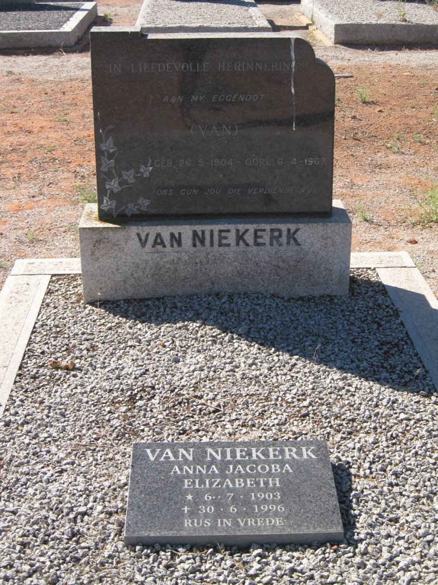 NIEKERK Van, van 1904-1967 &amp; Anna Jacoba Elizabeth 1903-1996