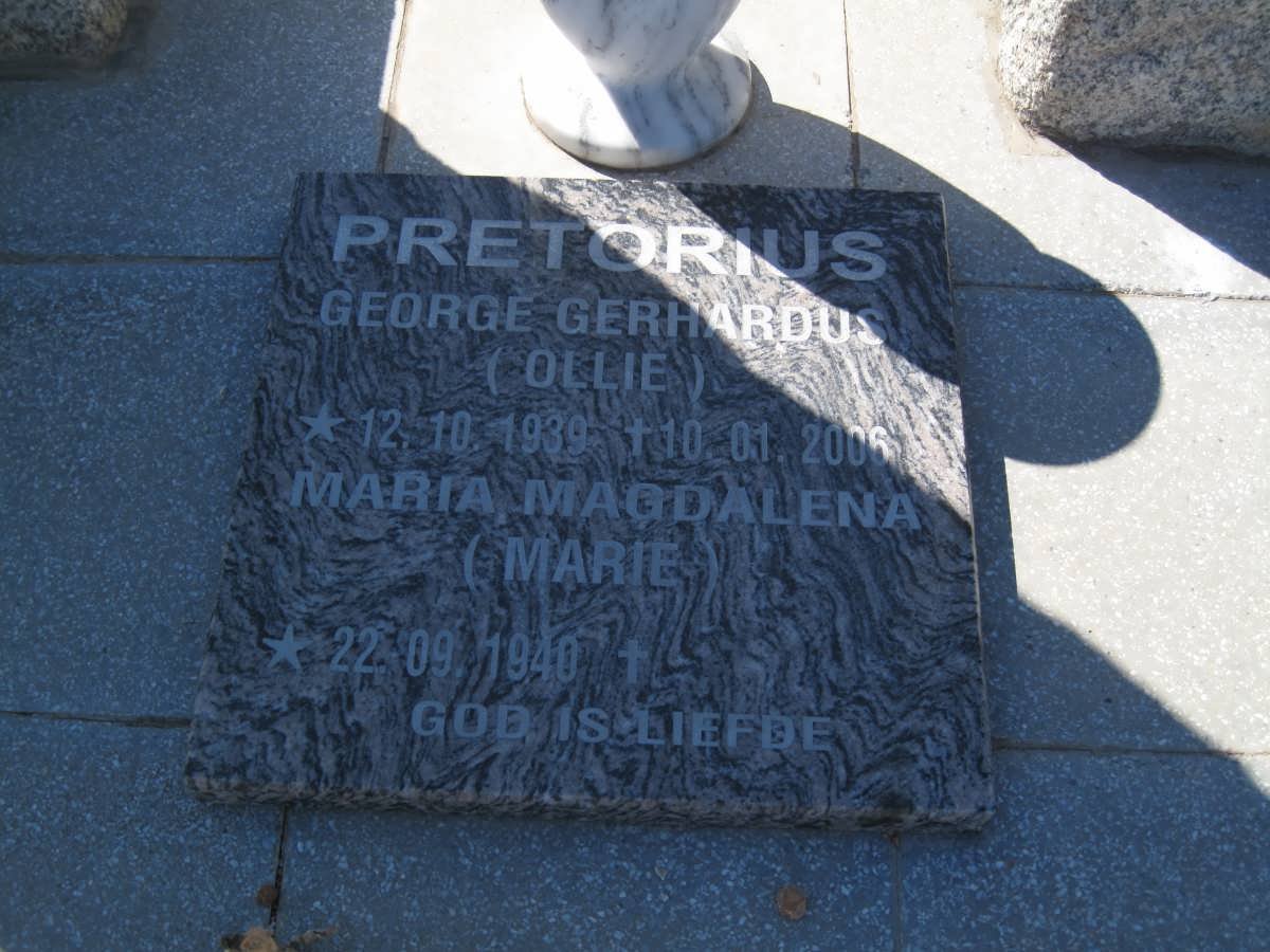 PRETORIUS George Gerhardus 1939-2006 &amp; Maria Magdalena 1940-