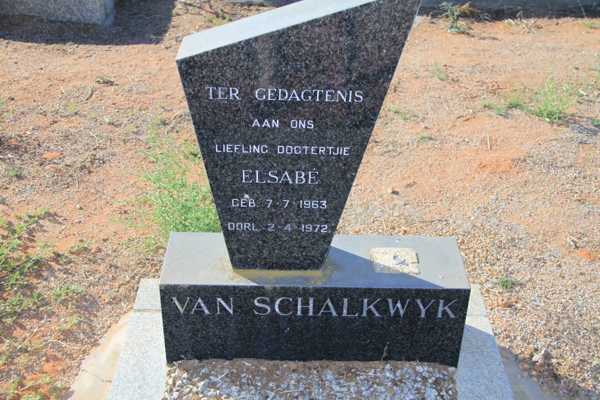 SCHALKWYK Elsabé, van 1963-1972